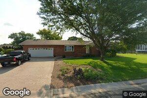 410 Parkview Ct, Quinter, KS 67752
