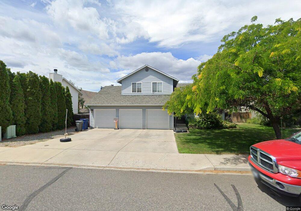 512 S Mason Ave, East Wenatchee, WA 98802 - photo 1