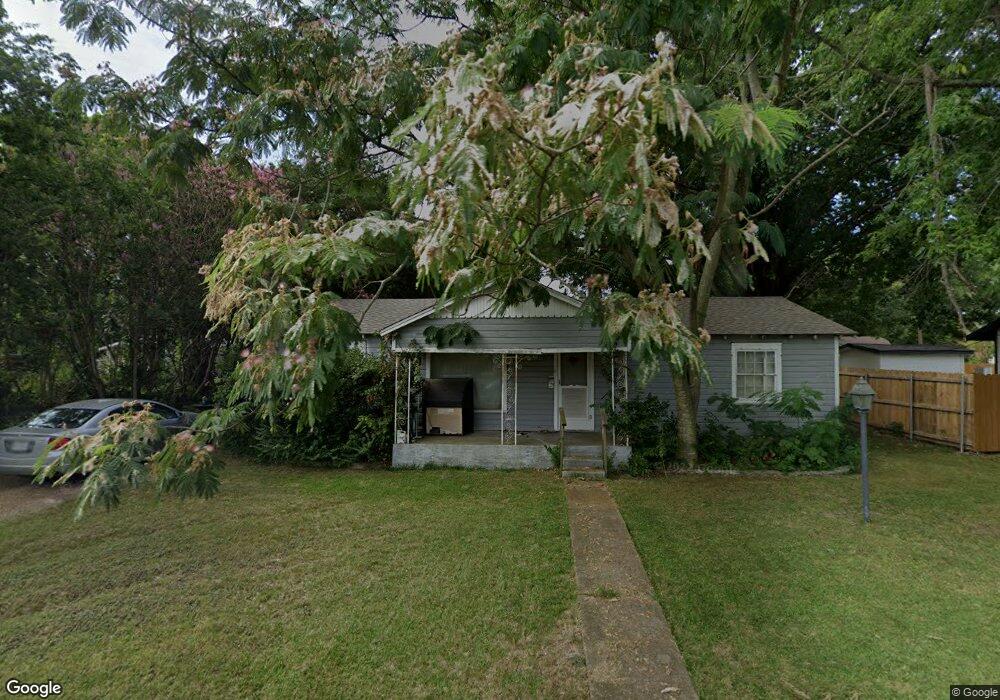 905 S 4th St, Bonham, TX 75418 - photo 1