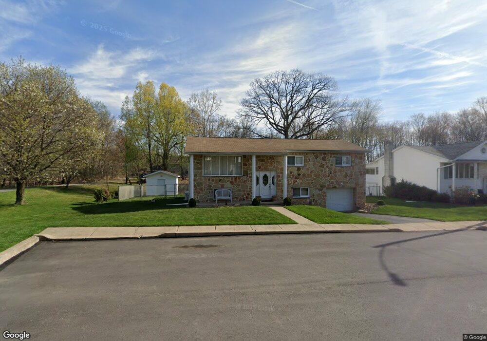 2632 Washburn St, Scranton, PA 18504 - photo 1