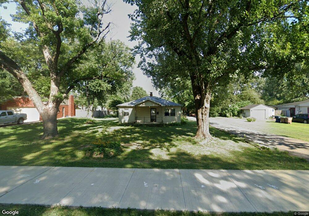 3345 Westenedge Dr, Columbus, IN 47203 - photo 1