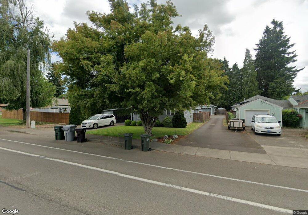 970 N Ivy St, Canby, OR 97013 - photo 1