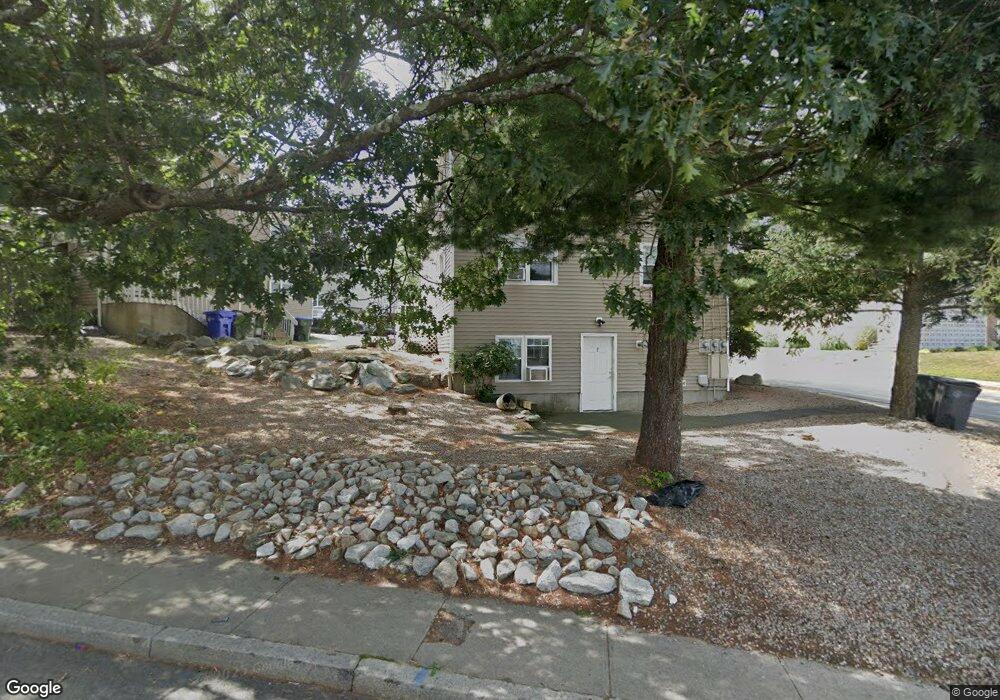 950 Admiral St unit 2, Providence, RI 02904 - photo 1