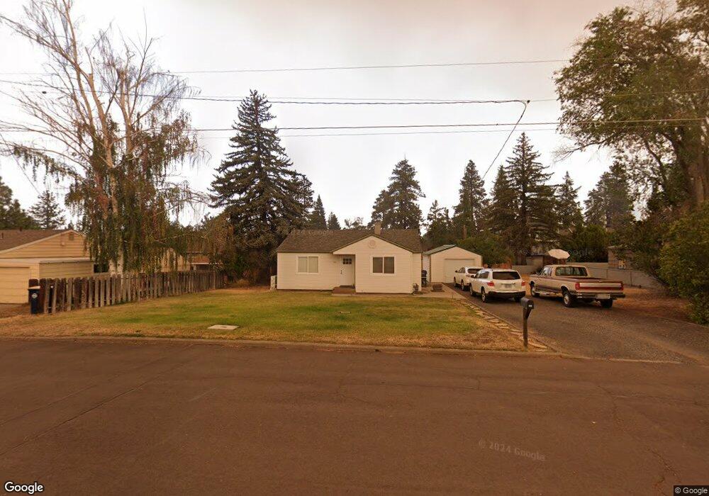 728 NE Penn Ave, Bend, OR 97701 - photo 1