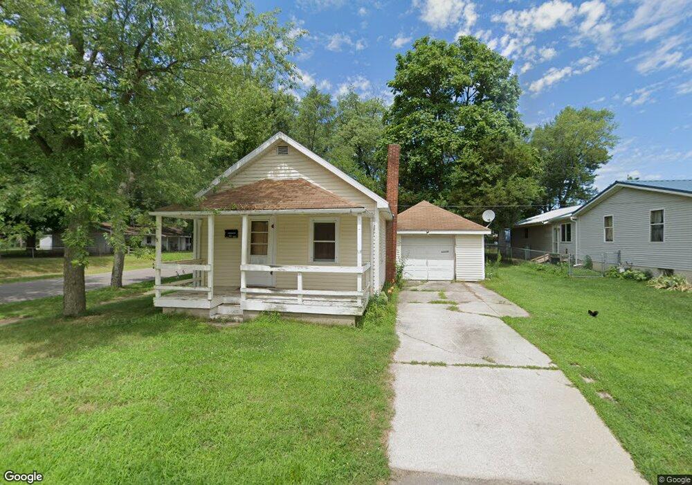 802 E Emerald St, Elkhart, IN 46514 - photo 1