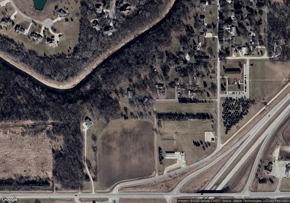 3306 2nd Ave NW, Austin, MN 55912 - photo 1