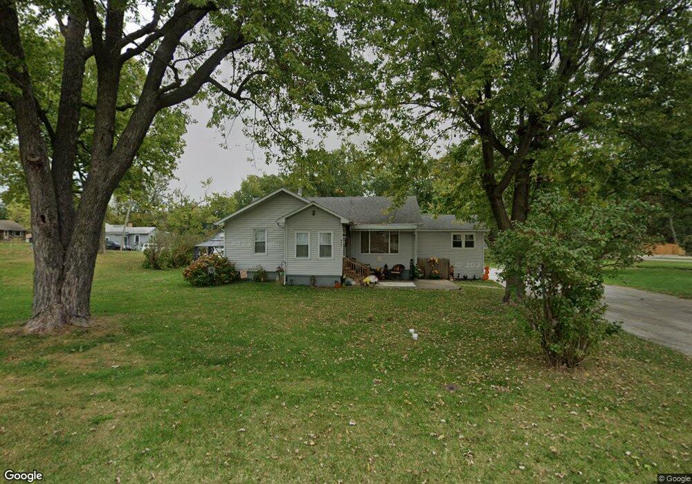 230 S Cass St, Virginia, IL 62691 - photo 1