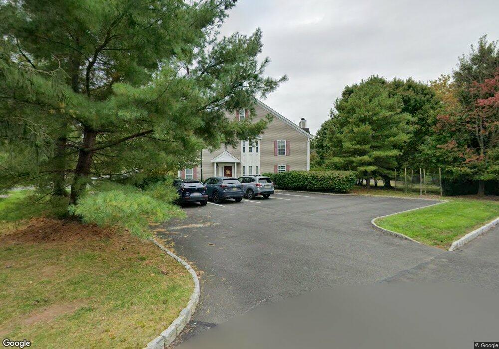 778 Featherbed Ln unit 14, Clark, NJ 07066 - photo 1