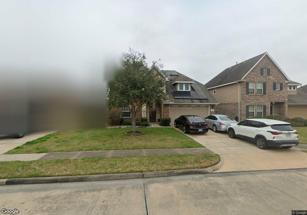 1220 Quarterhorse Dr, Alvin, TX 77511 - photo 1