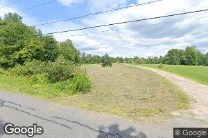 18 East St, Chesterfield, MA 01012