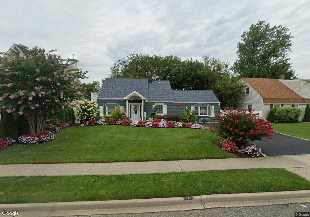 78 Spring Ln, Levittown, NY 11756 - photo 1
