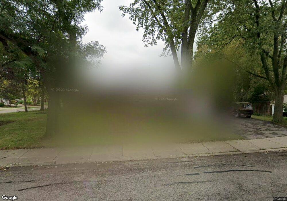 554 E Hillside Rd, Naperville, IL 60540 - photo 1