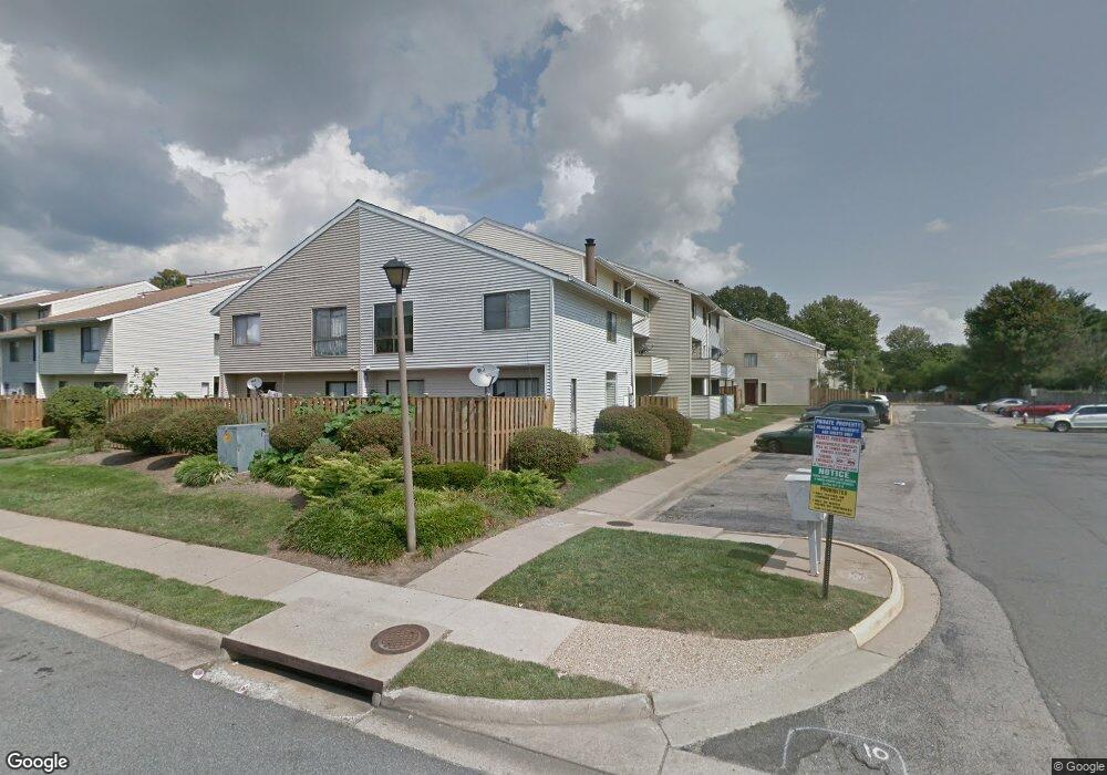 8702 Village Square Dr unit 12, Alexandria, VA 22309 - photo 1