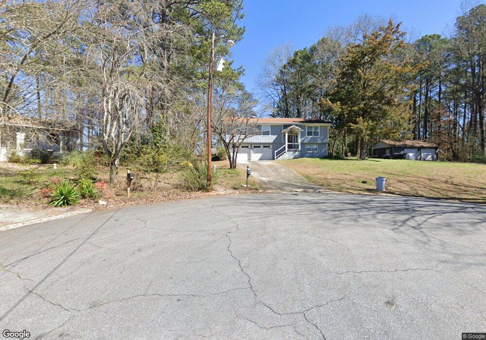 5600 Stone Ct, Stone Mountain, GA 30087 - photo 1