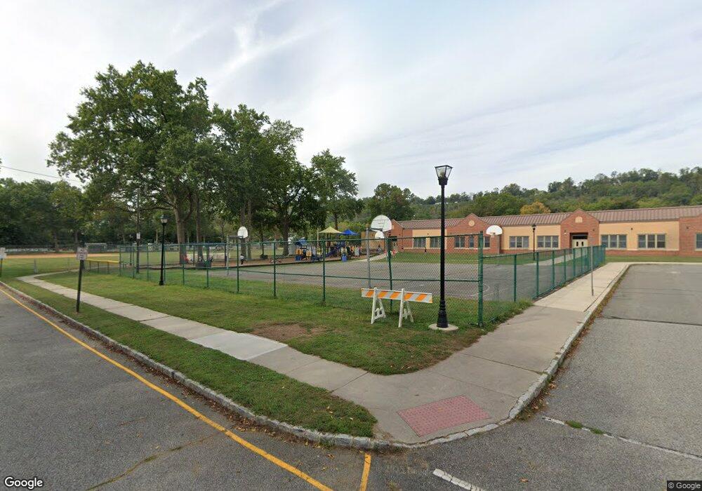 37 Park Ave, Green Brook, NJ 08812 - photo 1