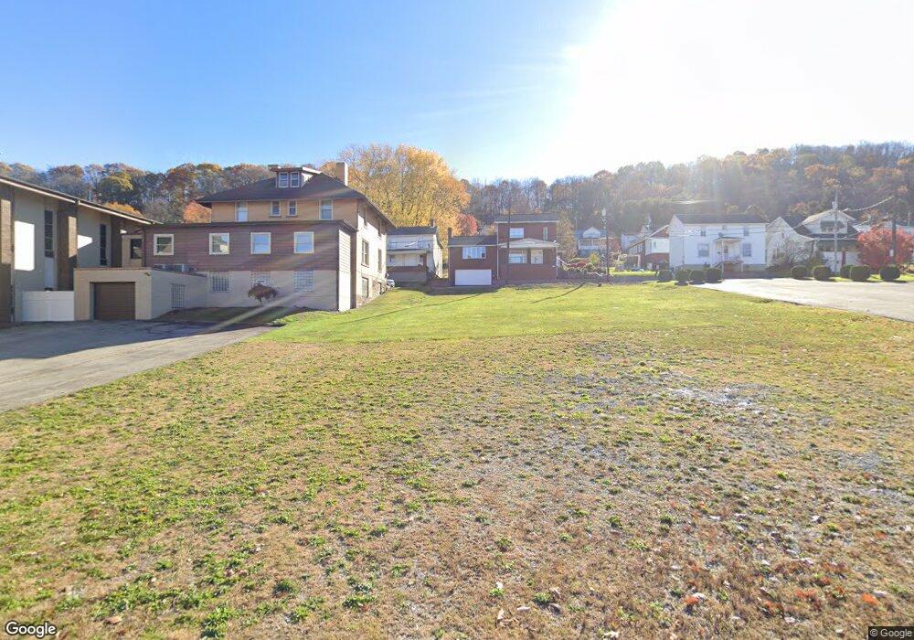 224 N 1st St, West Newton, PA 15089 - photo 1