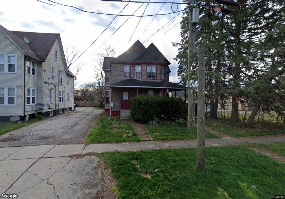 15 N Saint James St, Waukegan, IL 60085 - photo 1