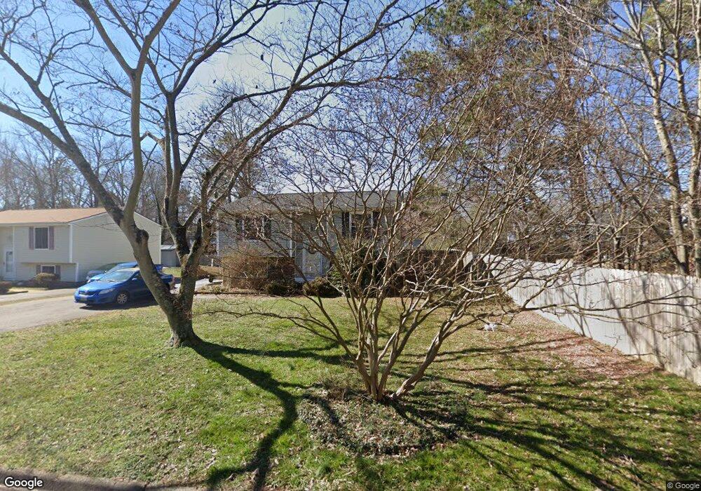 7512 Hollyleaf Ct, North Chesterfield, VA 23234 - photo 1