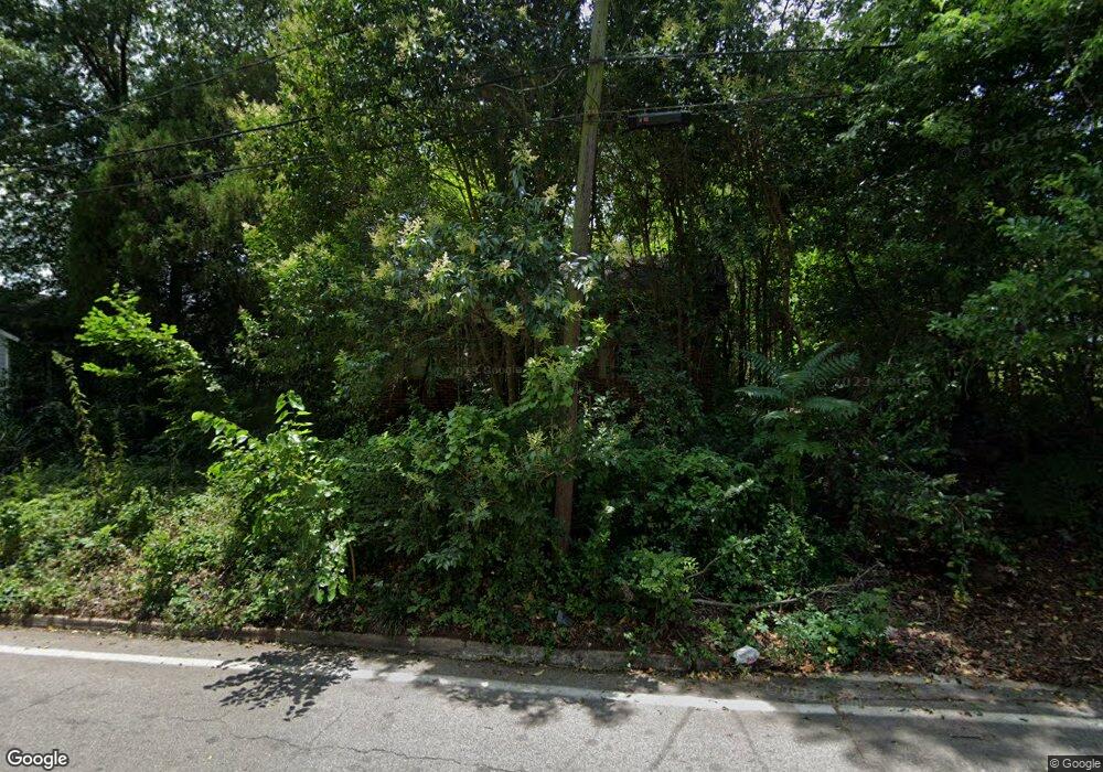 672 Lexington St, Macon, GA 31217 - photo 1