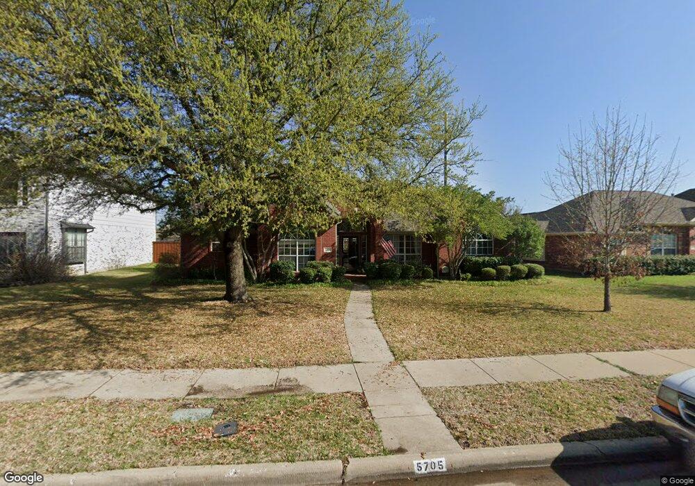 5705 Aberdeen Dr, Richardson, TX 75082 - photo 1