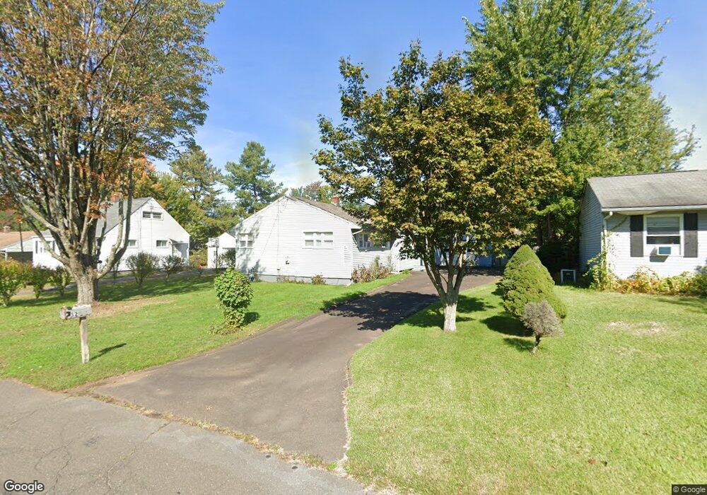 32 Broadleaf Ln, Enfield, CT 06082 - photo 1