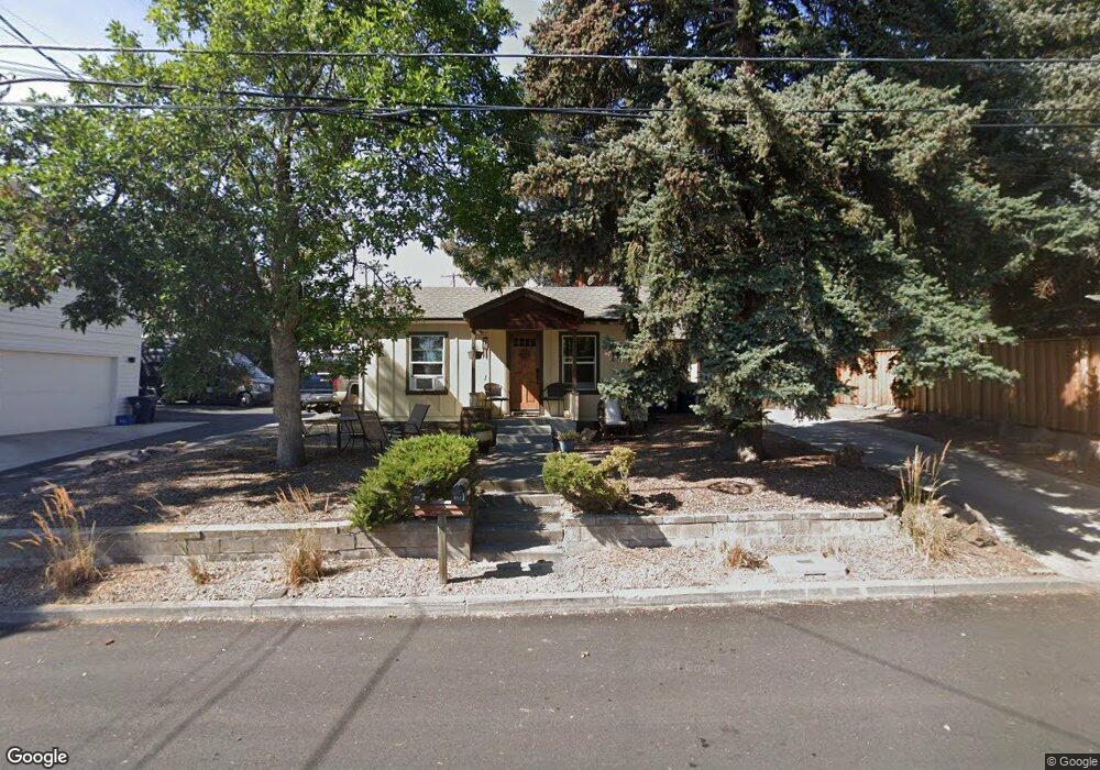 921 NW 13th St, Bend, OR 97701 - photo 1