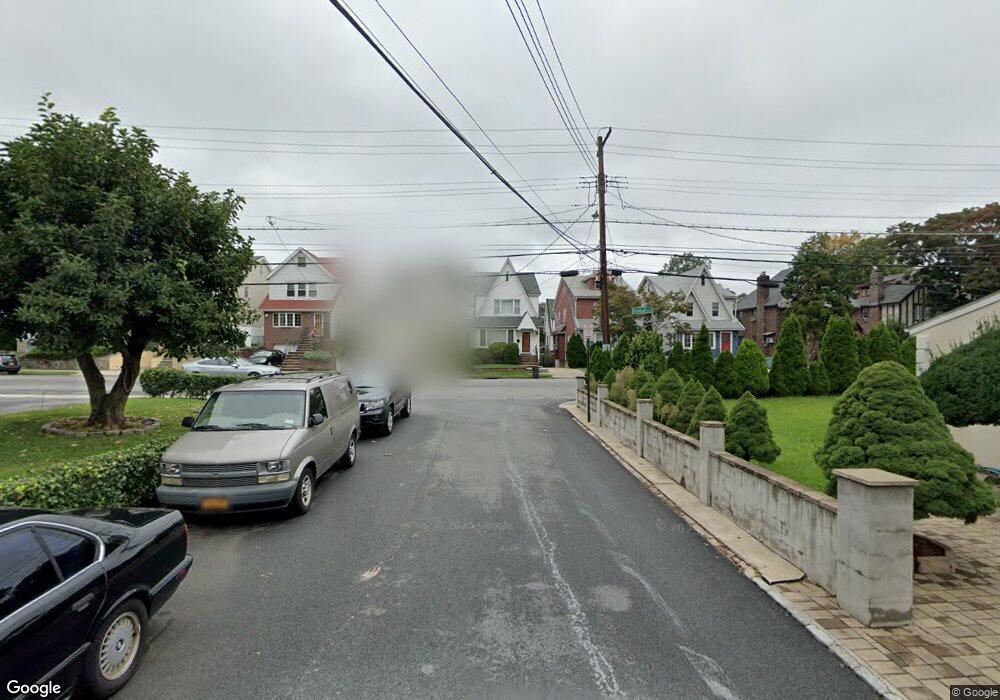 619 Kimball Ave, Yonkers, NY 10704 - photo 1