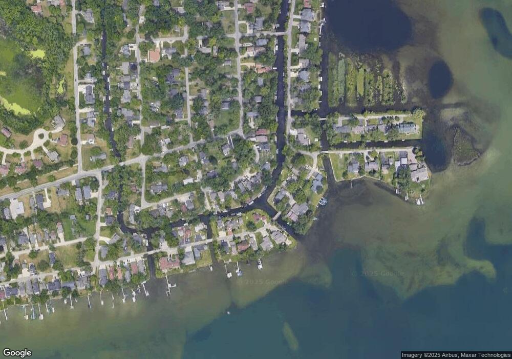 4675 Mapleview Ave, West Bloomfield, MI 48324 - photo 1