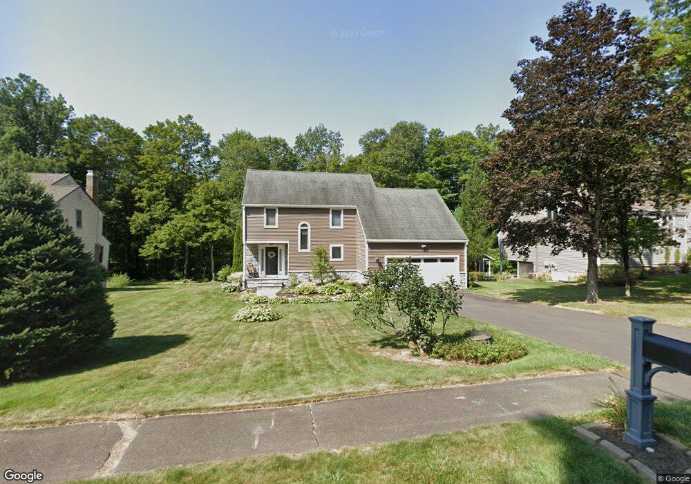 4 Larchwood W, Unionville, CT 06085 - photo 1