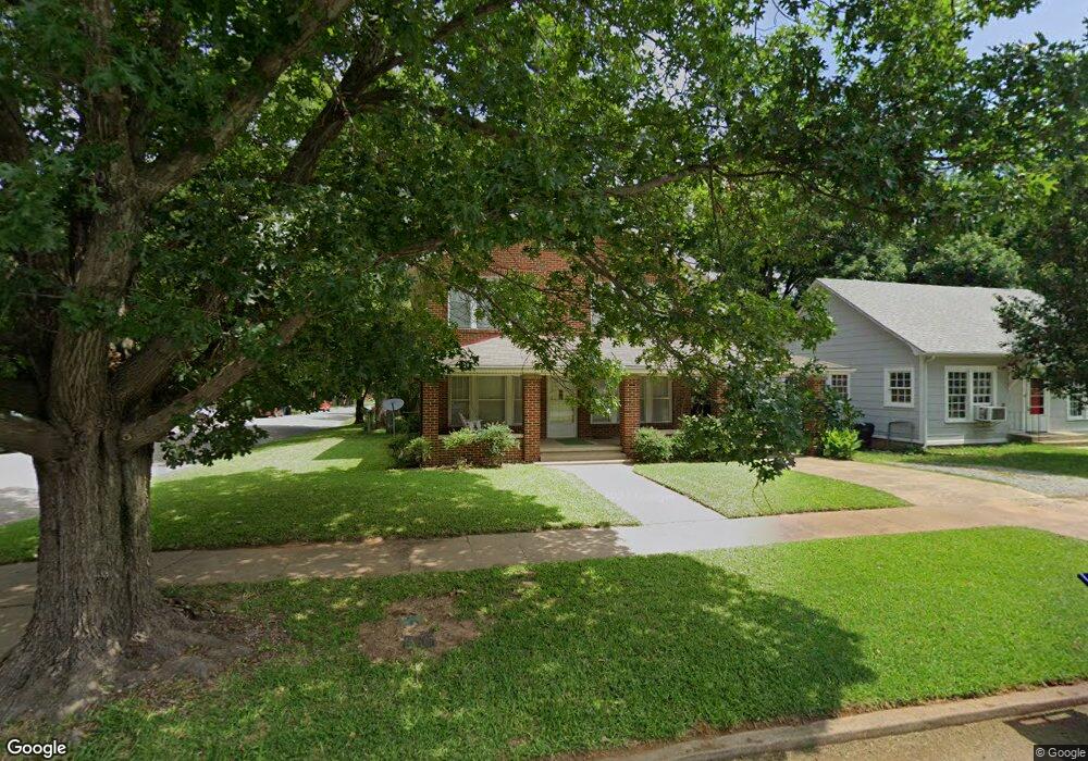 1331 W Woodard St, Denison, TX 75020 - photo 1