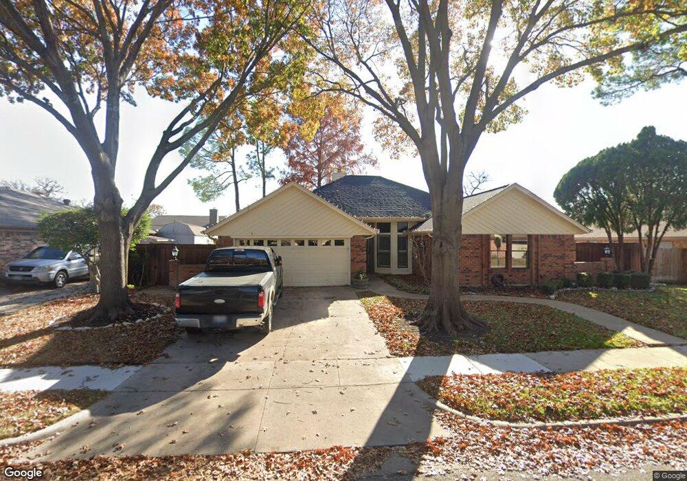 332 Elisha Ct, Bedford, TX 76021 - photo 1