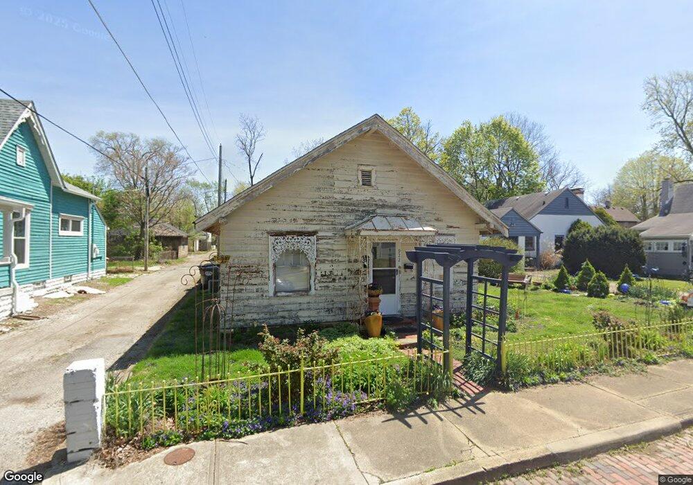 922 Morton St, Anderson, IN 46016 - photo 1