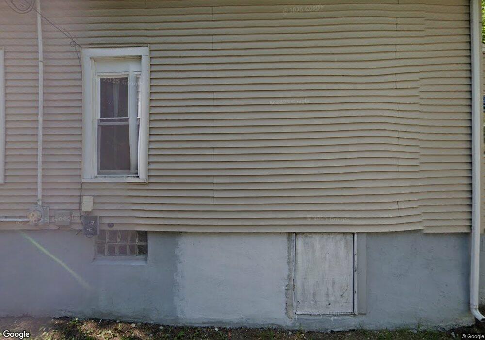 1213 N Fillmore St, Davenport, IA 52804 - photo 1