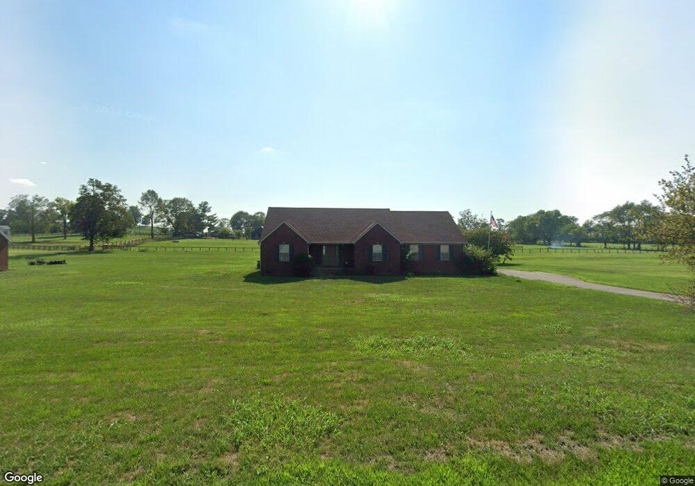 122 Man o War Dr, Harrodsburg, KY 40330 - photo 1