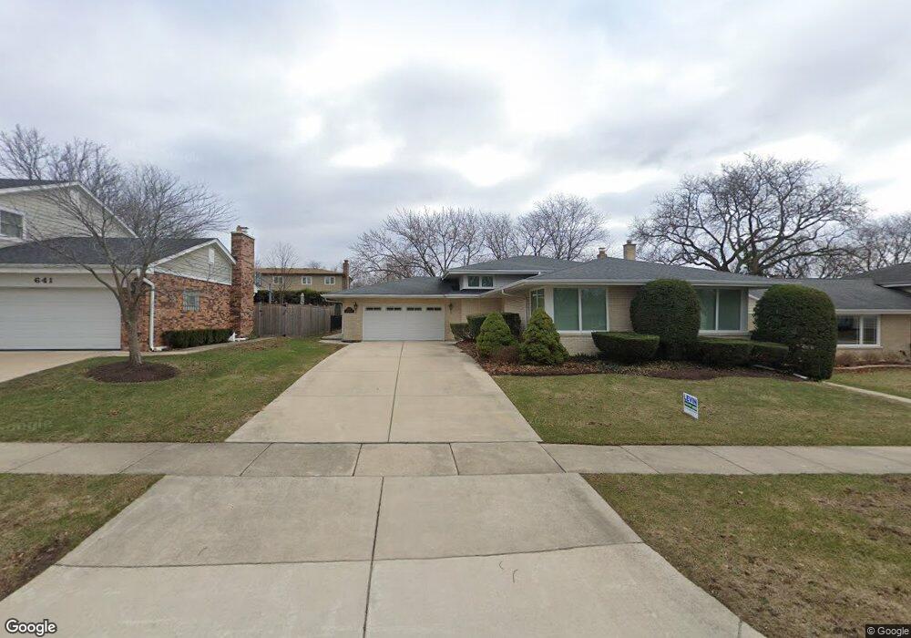 647 S Cedar Ave, Elmhurst, IL 60126 - photo 1