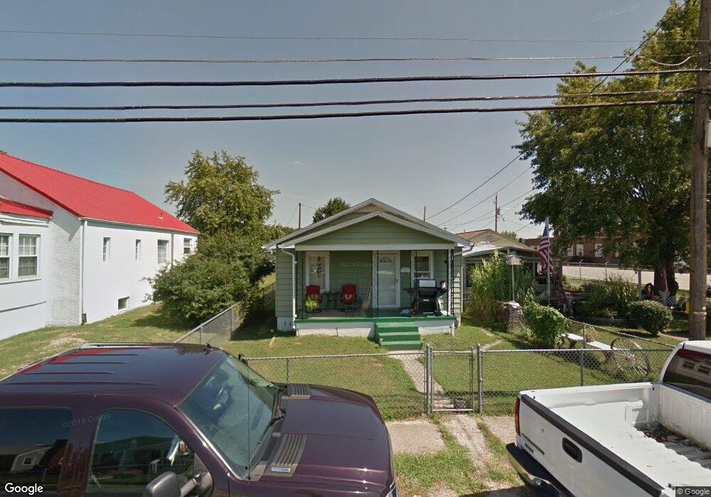 518 20th St, Dunbar, WV 25064 - photo 1