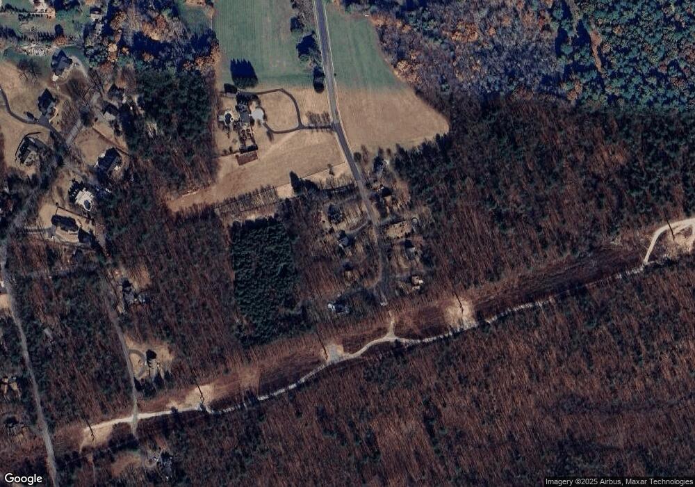 30 Lantern Ln, Wrentham, MA 02093 - photo 1