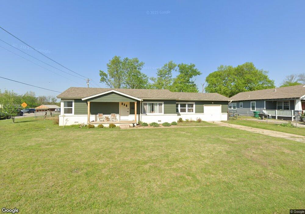 824 S Muskogee St, Sapulpa, OK 74066 - photo 1