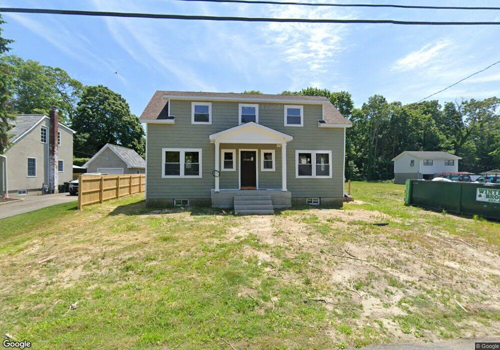 28 Locust St, Bayport, NY 11705 - photo 1