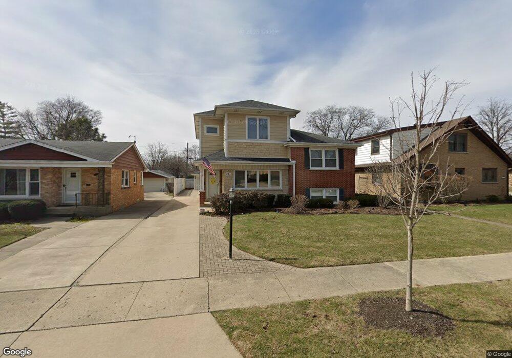 732 S Berkley Ave, Elmhurst, IL 60126 - photo 1