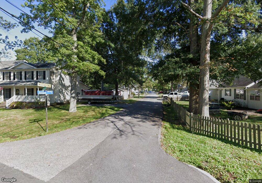 1210 Juniper St, Shady Side, MD 20764 - photo 1