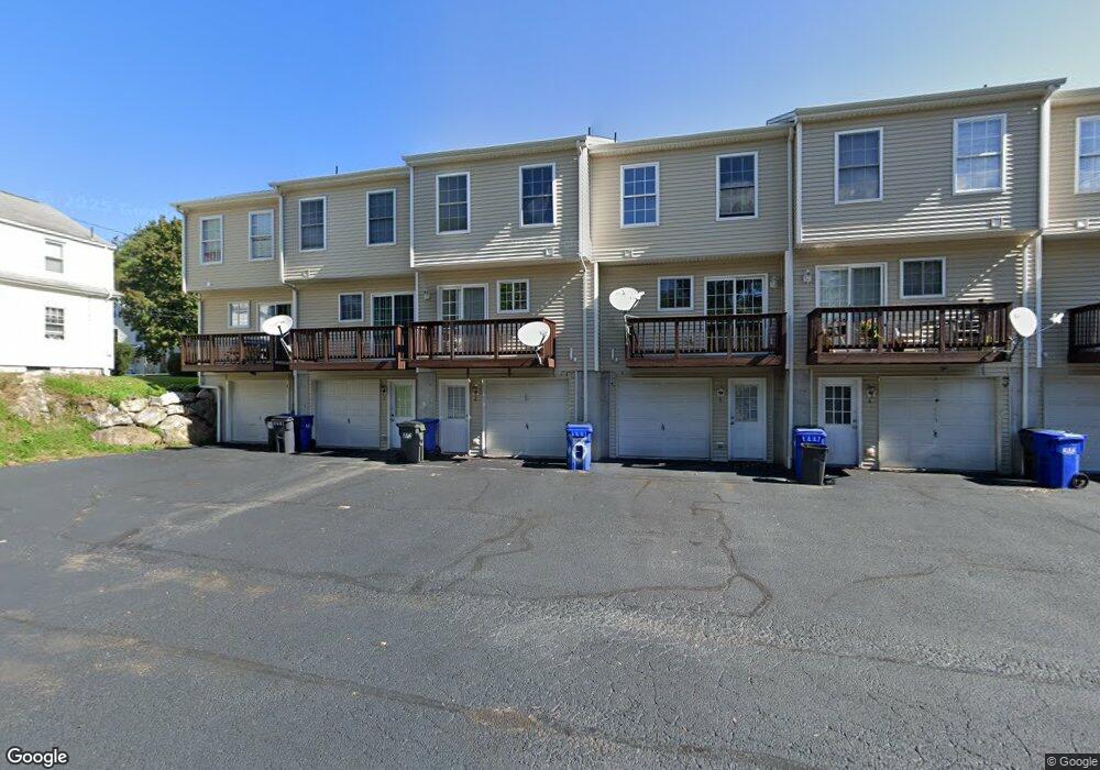 120 Sylvan Ave unit 8, Waterbury, CT 06706 - photo 1