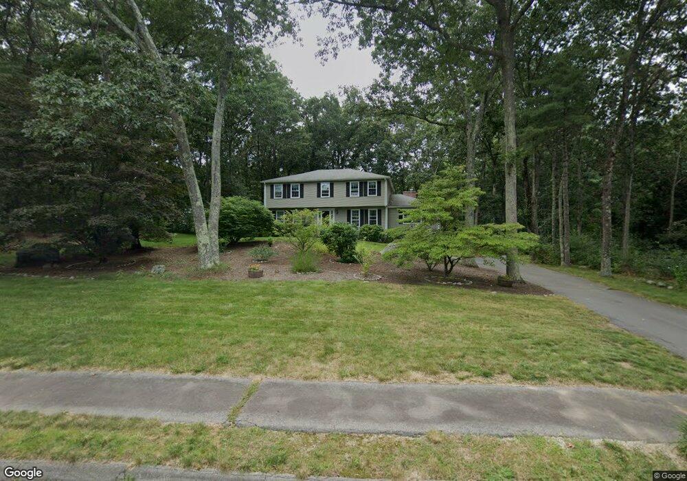 7 Garry Dr, Medfield, MA 02052 - photo 1