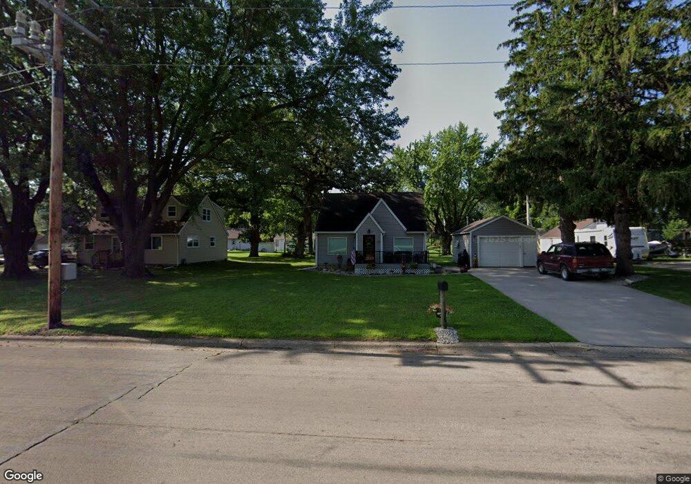 1904 SE Marshall St, Albert Lea, MN 56007 - photo 1