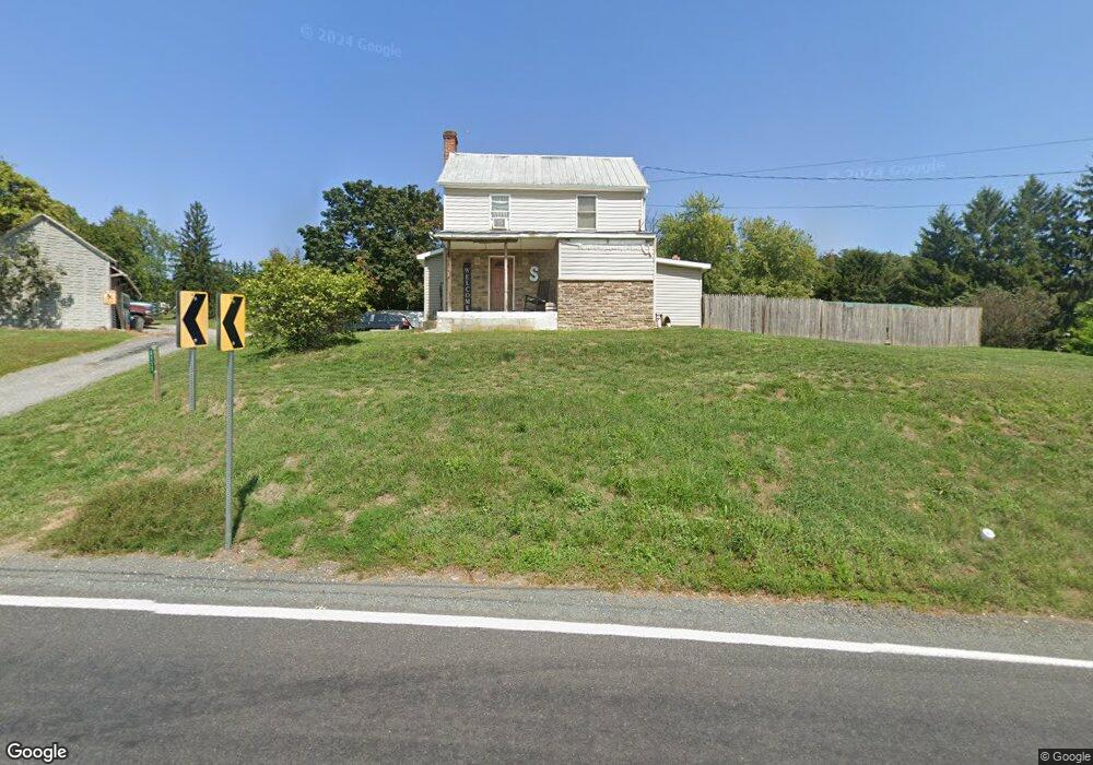 8113 Mentzer Gap Rd, Waynesboro, PA 17268 - photo 1