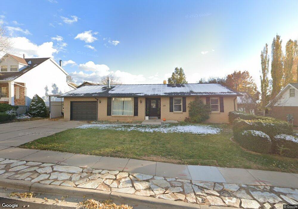 298 London Rd, Centerville, UT 84014 - photo 1