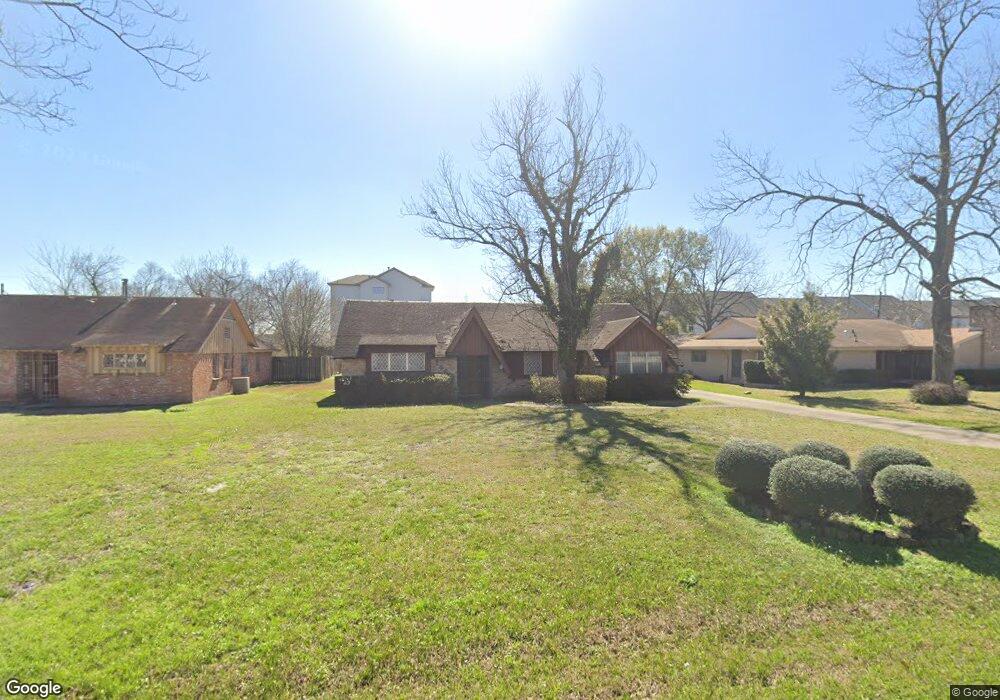 206 E Thornton Rd, Houston, TX 77022 - photo 1