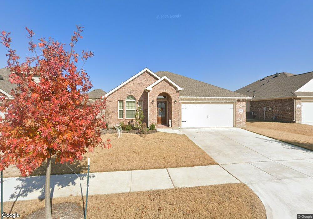 1917 Hollister Ln, Denton, TX 76210 - photo 1