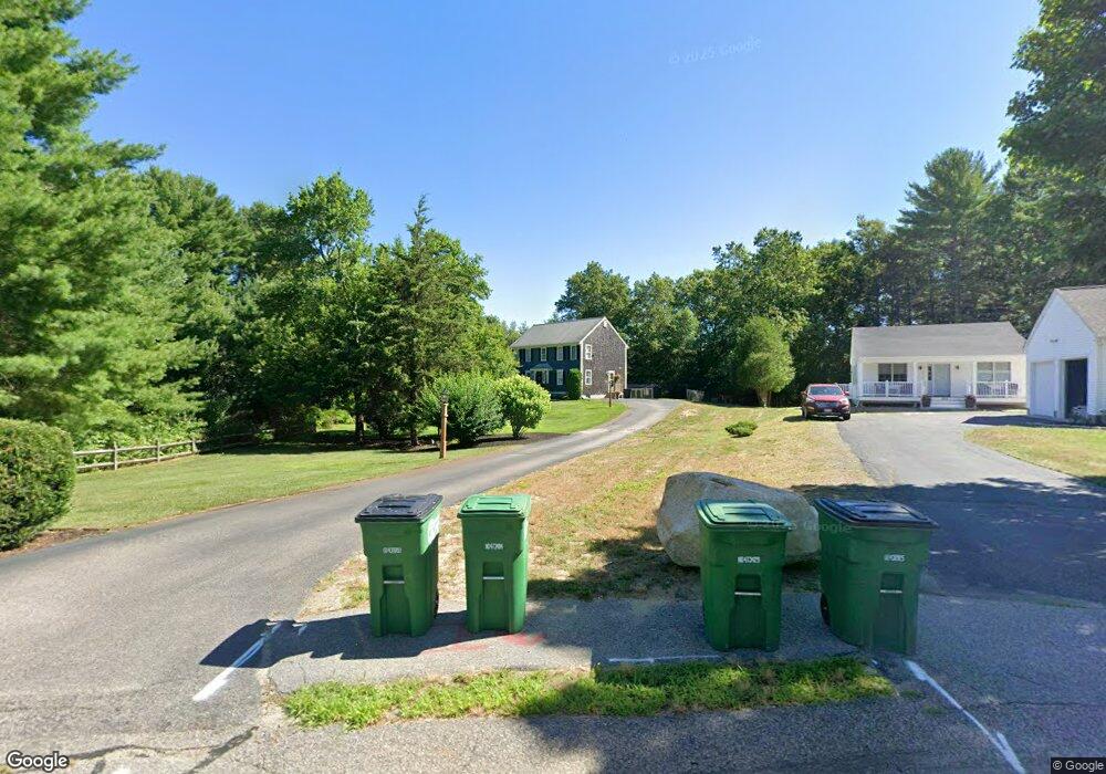 293 Edgewater Dr, Pembroke, MA 02359 - photo 1