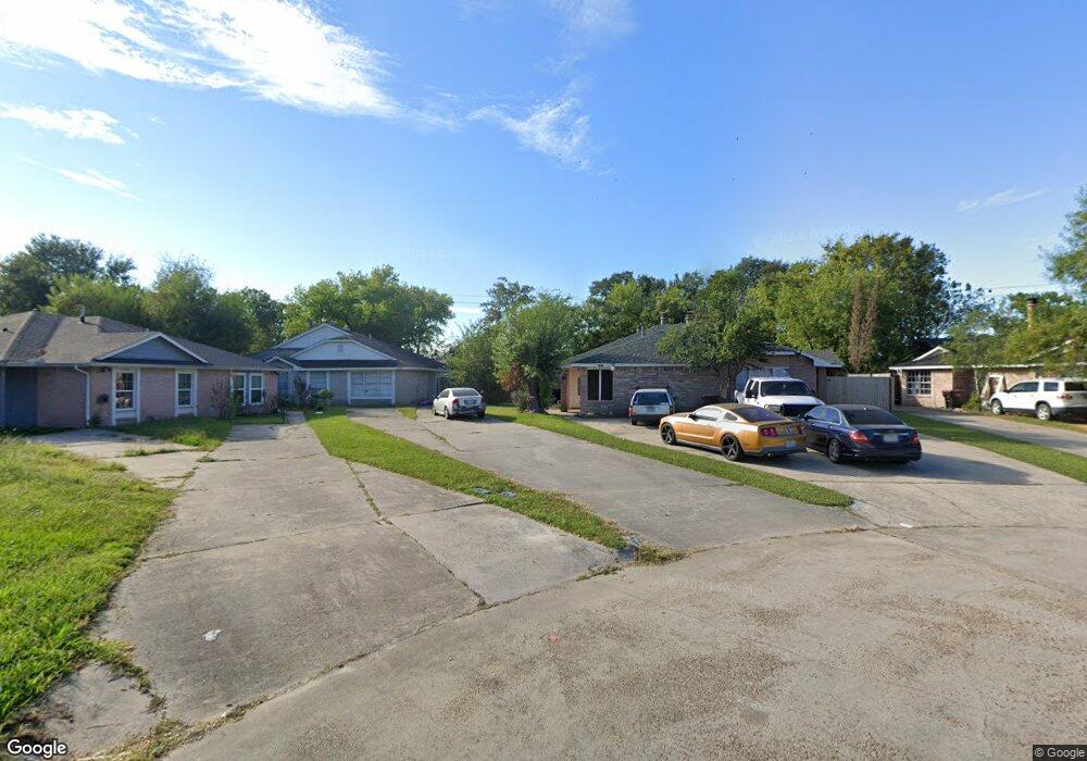 10005 Woodico Dr, Houston, TX 77038 - photo 1
